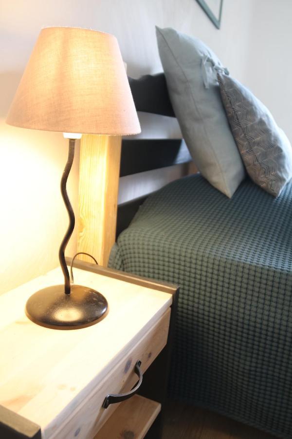 Manoir Du Taillis Bed & Breakfast Heugon ภายนอก รูปภาพ