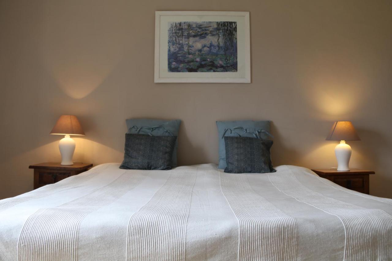 Manoir Du Taillis Bed & Breakfast Heugon ภายนอก รูปภาพ
