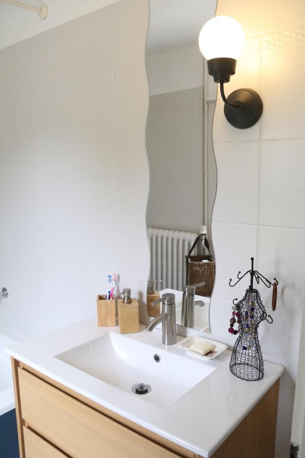 Manoir Du Taillis Bed & Breakfast Heugon ภายนอก รูปภาพ