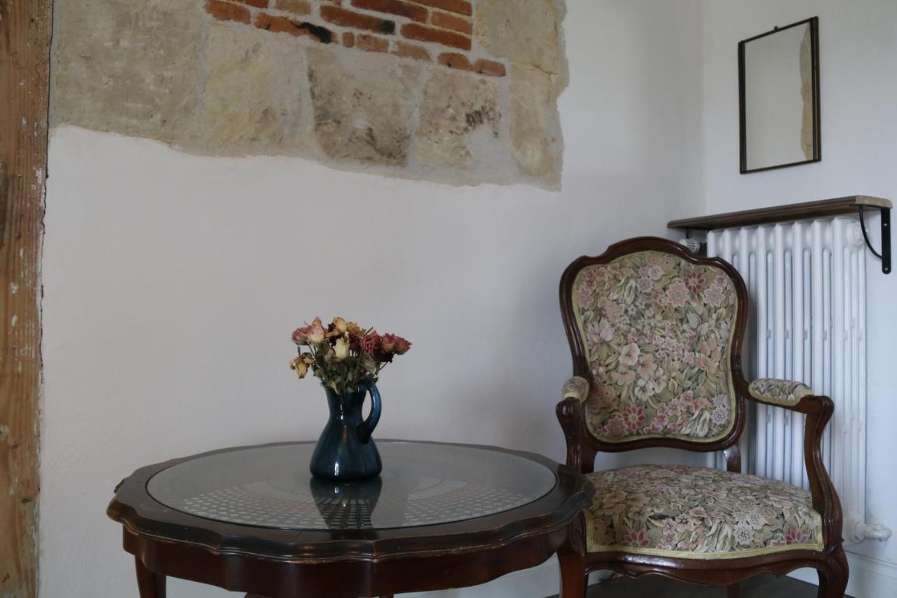 Manoir Du Taillis Bed & Breakfast Heugon ภายนอก รูปภาพ